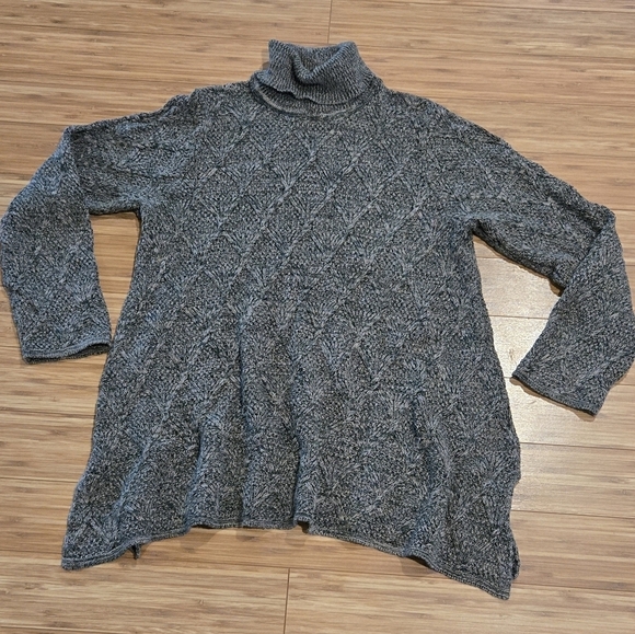 JEANNE PIERRE Sweaters - Jeanne Pierre Knit Sweater